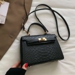 Women Faux Snakeskin Texture Fashionable Simple Square Lock Handle Shoulder Bag